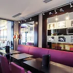 Maison Nabis By Happyculture Hotel Paris